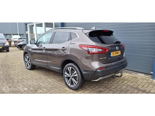 Nissan QASHQAI 1.2 ,Pano,stoelverw,trekhaak 2017 Benzine 5