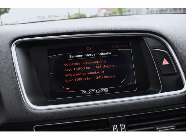 Audi Q5 2.0 TFSI quattro S Edition 2012 Benzine 11