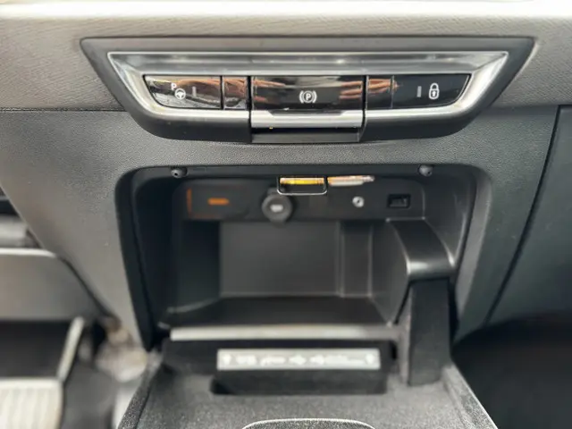 Citroën C4 Picasso PT 130 Feel Automaat-6 2017 Benzine 17