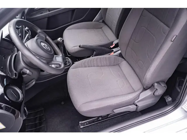 Volkswagen up! 1.0 Move Up 2014 Benzine 25
