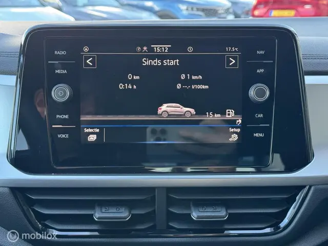 Volkswagen T-Roc 1.5 TSI Life Edition 2025 Benzine 17