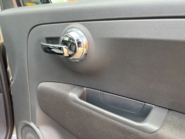 Fiat 500 0.9 TwinAir Turbo Lounge 2017 Benzine 30