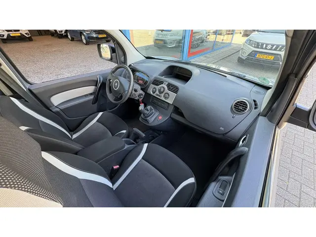 Renault Kangoo Family 1.6-16V Expression 2013 Benzine 22