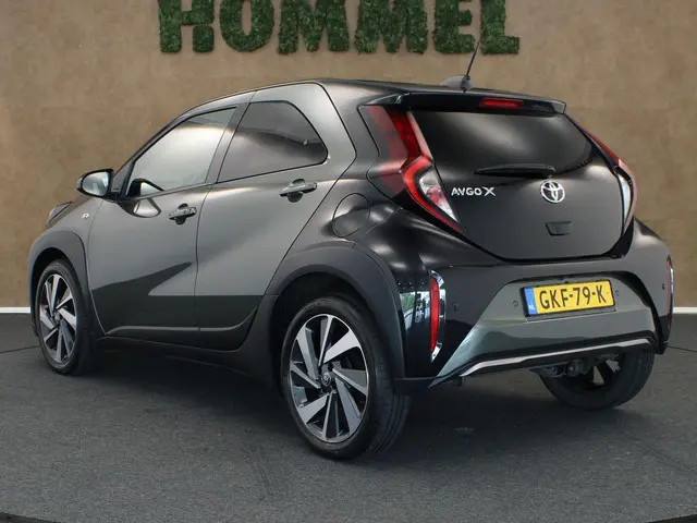 Toyota Aygo X 1.0 VVT-i S-CVT Envy 2022 Benzine 13