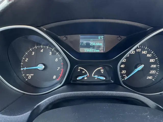 Ford Focus Wagon 1.6 TI-VCT Lease Titanium 2012 Benzine 12