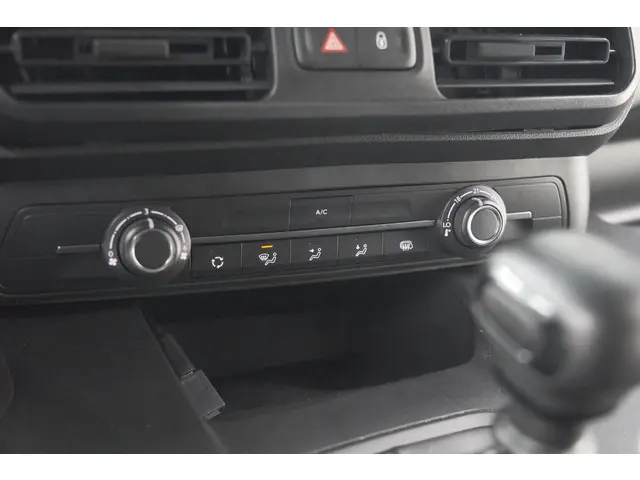 Peugeot Partner 1.5 BlueHDi 100 S&S L1 2023 Diesel 30