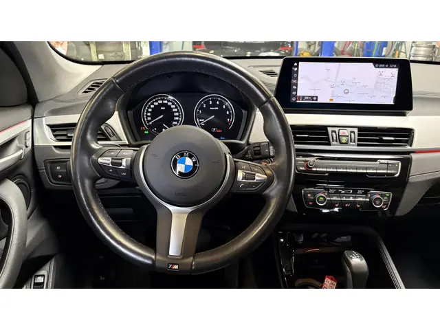 BMW X1 xDrive25e 2021 Hybride Benzine 18