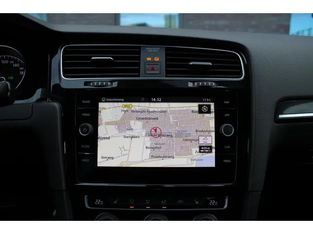 Volkswagen Golf 1.2 TSI Highline 2013 Benzine 12