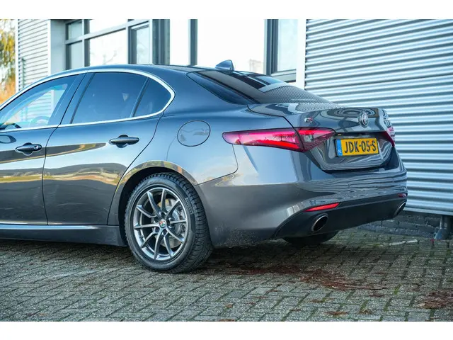 Alfa Romeo Giulia 2.0 T AWD 2019 Benzine 31