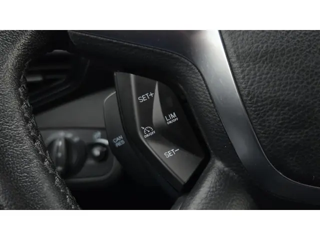 Ford Kuga 1.5 Trend 2016 Benzine 12