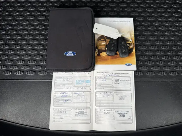 Ford Kuga 1.5 Titanium 2014 Benzine 22
