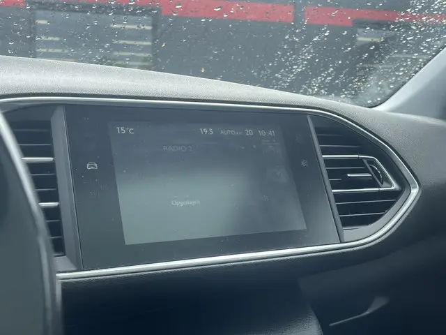 Peugeot 308 1.2 PureTech Active 2015 Benzine 14