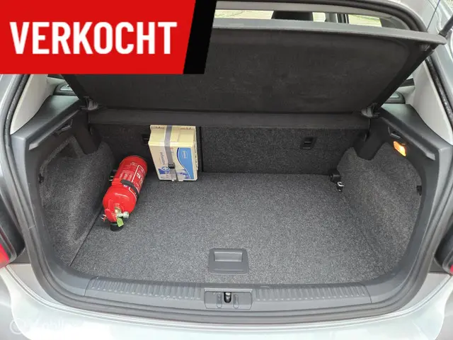 Volkswagen Polo 1.4 TDI Comfortline 2015 Diesel 24