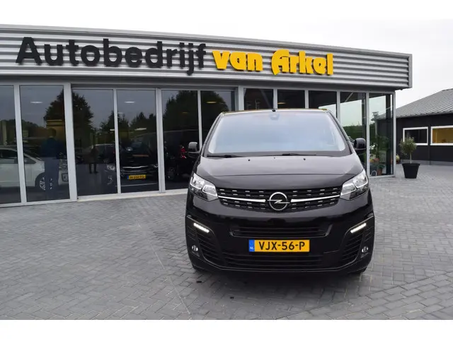 Opel Vivaro 1.5 CDTI L2H1 Innovation 2021 Diesel 4