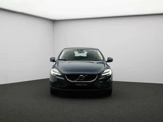 Volvo V40 2.0 T2 Nordic+ 2016 Benzine 25