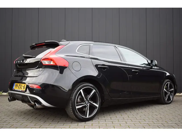 Volvo V40 2.5 T5 255pk Automaat R-Design 2013 Benzine 5