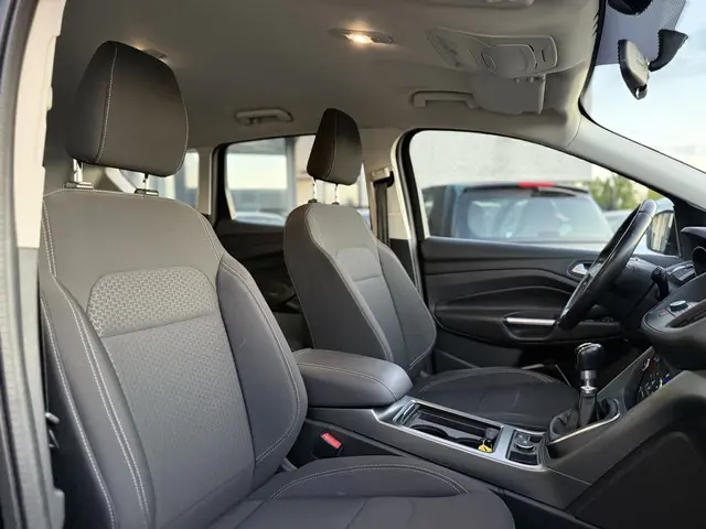 Ford Kuga 1ste eigenaar 1.5 EcoB. Trend Ult. 2017 Benzine 12