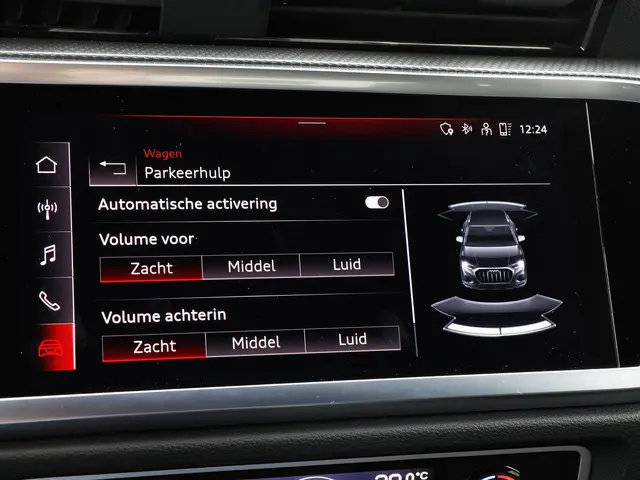 Audi Q3 35 TFSI 150pk S-tronic S edition 2022 Benzine 9