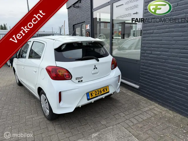 Mitsubishi Space Star 1.0 Cool+ 2021 Benzine 17
