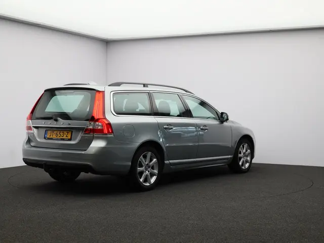 Volvo V70 T4 Automaat Polar 2016 Benzine 2