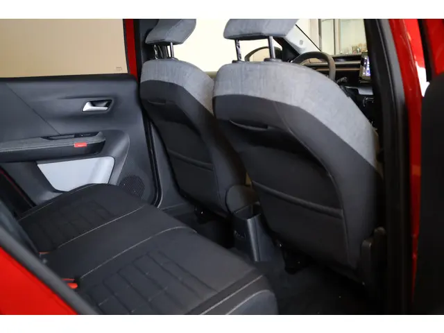 Citroën C3 Aircross Turbo 100 Plus 2025 Benzine 10