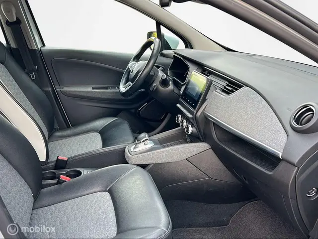 Renault ZOE R135 Intens 52 kWh Koopaccu 2022 Elektrisch 8