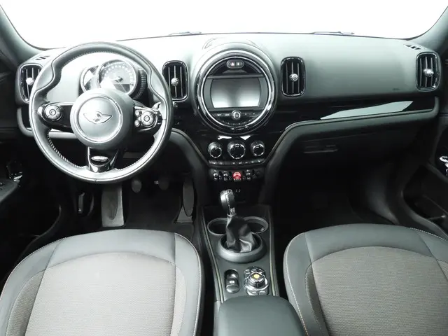 MINI Countryman Cooper 2017 Benzine 10