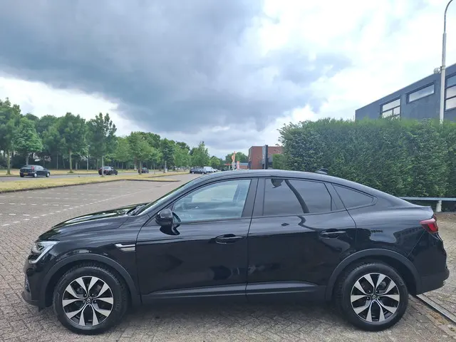 Renault Arkana 1.3 TCe 140 2024 Hybride Benzine 8