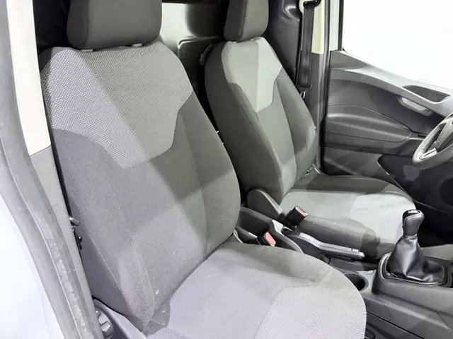 Ford Transit Courier Van 1.5 TDCI Airco NAP 2016 Diesel 40