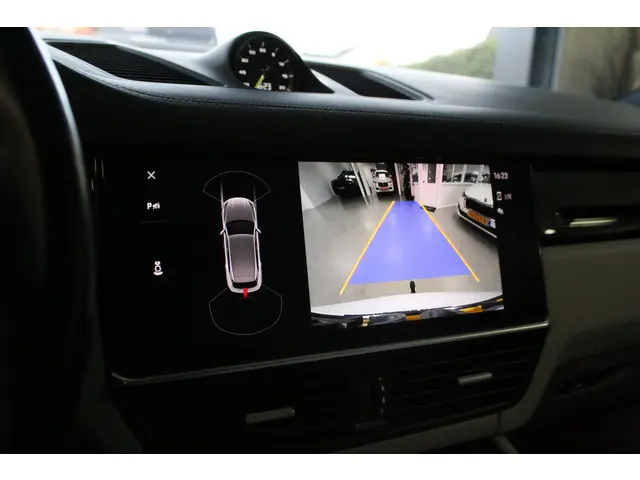 Porsche Cayenne 3.0 E-Hybrid 2021 Hybride Benzine 31