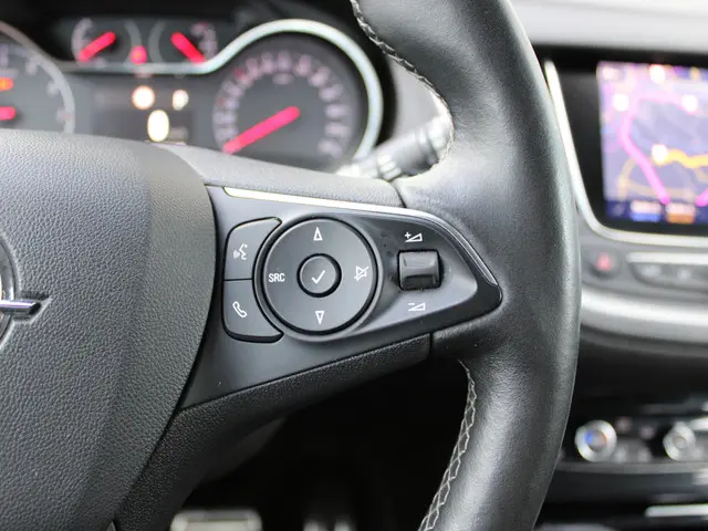 Opel Grandland X 1.2 Turbo Innovation 2019 Benzine 20