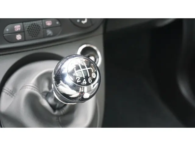 Fiat 500 1.0 69pk Hybrid Dolcevita Edition 2020 Benzine 26