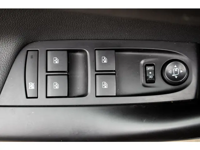 Opel Astra 1.6 Turbo Innovation 2019 Benzine 22