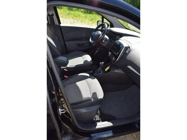 Renault Captur 1.3 TCe Intens 2018 Benzine 19