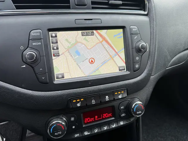 Kia cee'd Sportswagon 1.6 GDI DynamicLine 2018 Benzine 18