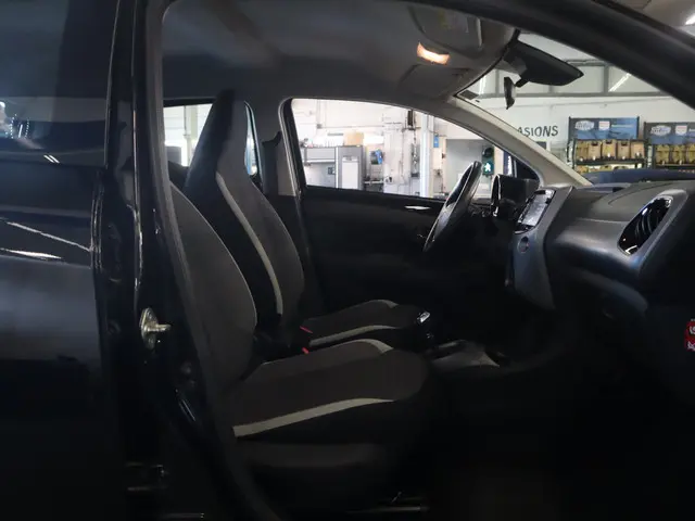 Toyota Aygo 1.0 VVT-i x-cite 2018 Benzine 19