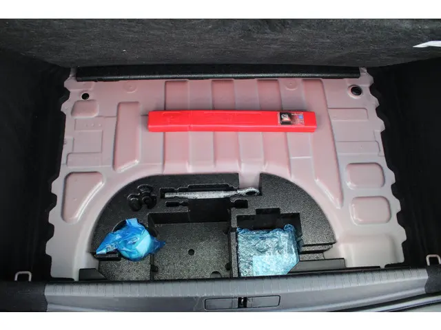 Opel Corsa-e Elegance 50 kWh 2022 Elektrisch 12