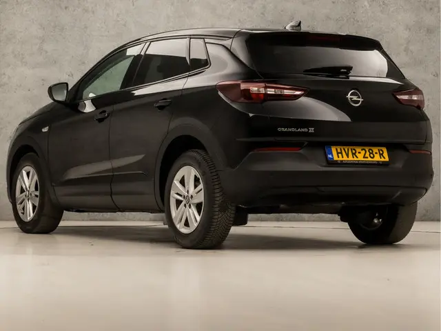 Opel Grandland X 1.2 Turbo Sport 2021 Benzine 3