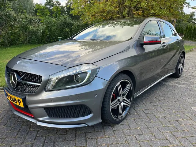Mercedes-Benz A-Klasse AMG Pakket 2015 Benzine 2