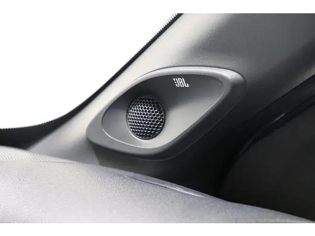 Toyota Aygo X Hybrid 115 envy, 2026 Hybride Benzine 18