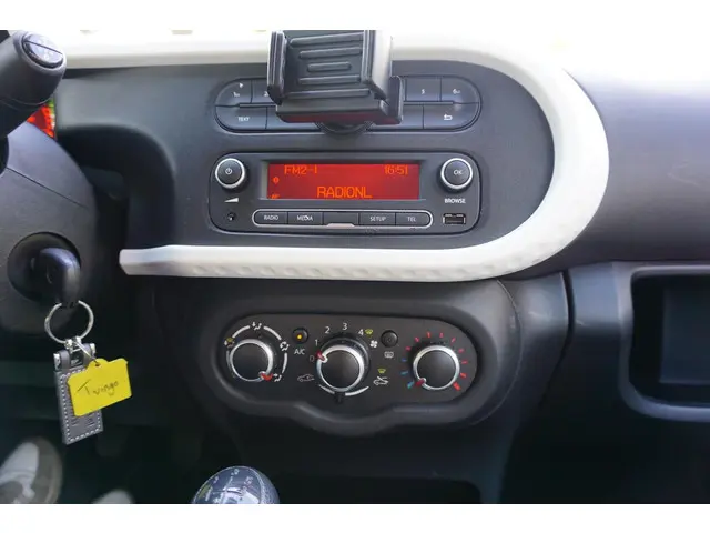 Renault Twingo 1.0 SCe Expression 2015 Benzine 17