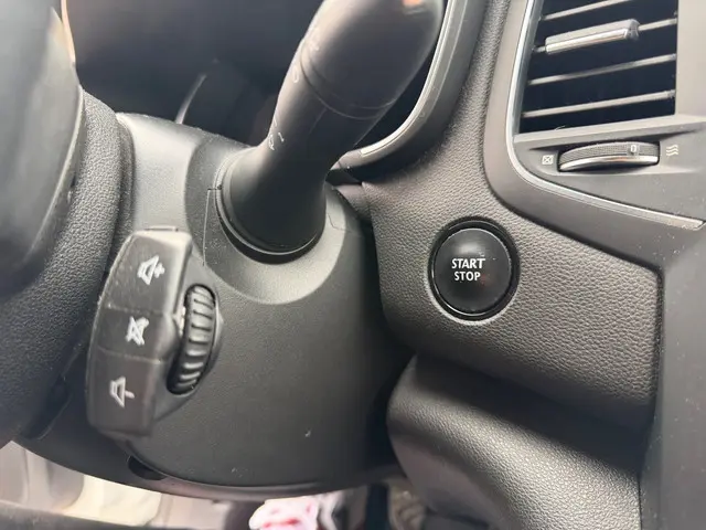 Renault Mégane 1.2 TCe Limited 2018 Benzine 16