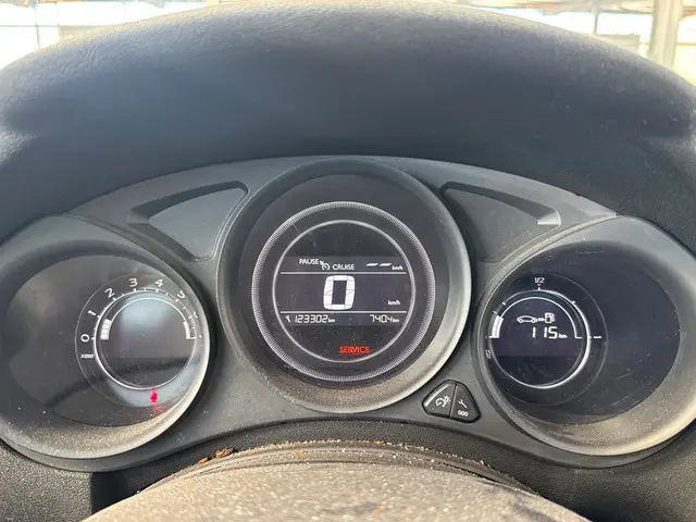 Citroën C4 1.2 PureTech Feel Collection 2017 Benzine 5