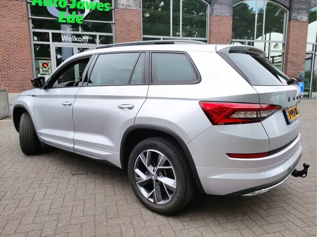 Škoda Kodiaq 1.5 TSI DSG Sportline Business 2020 Benzine 4