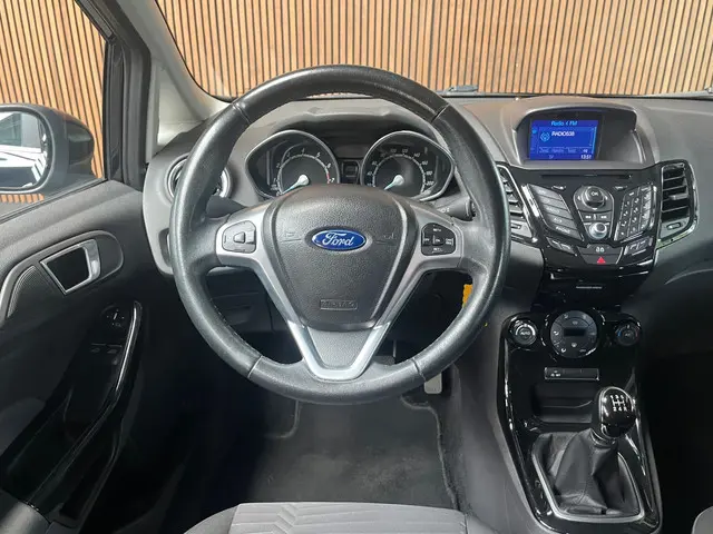 Ford Fiesta 1.0 EcoBoost Titanium 2013 Benzine 12