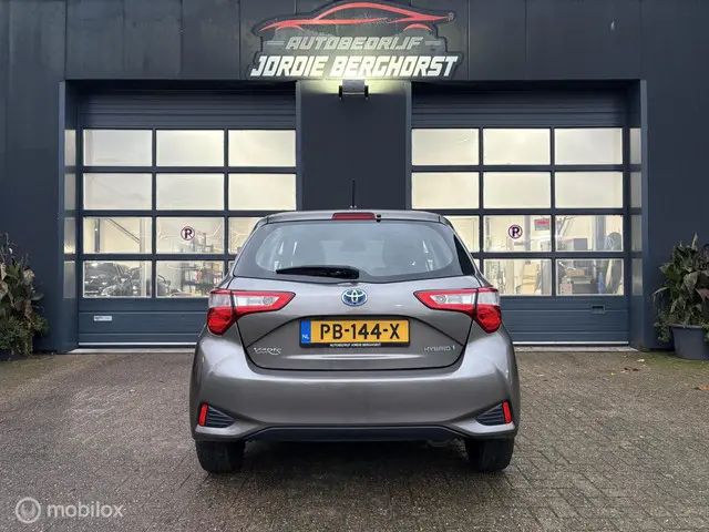 Toyota Yaris 1.5 Hybrid Aspiration 2017 Hybride Benzine 5