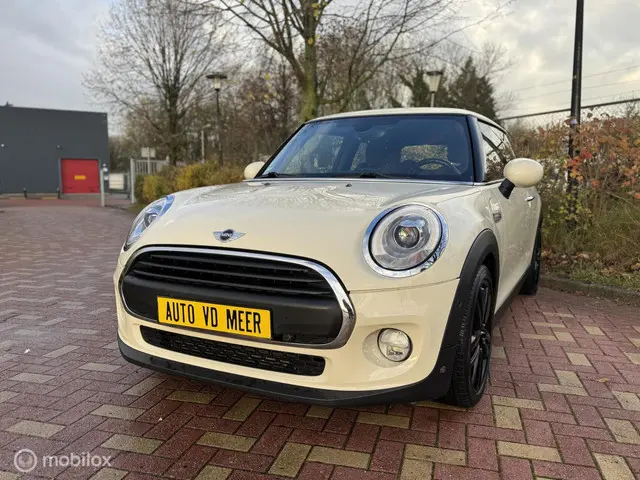 MINI 3-Deurs Mini 1.5 Chili / JCW velgen / Luxe 2022 Benzine 9