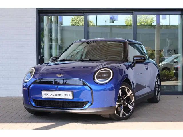 MINI 3-Deurs E 2025 Elektrisch 23