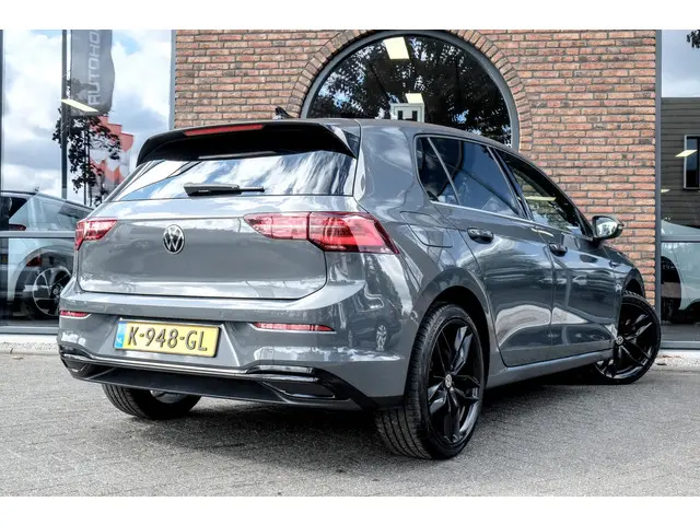 Volkswagen Golf 2