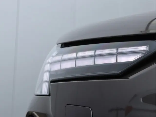 Volvo EX90 Twin Motor Ultra 7P 111kWh 2025 Elektrisch 8